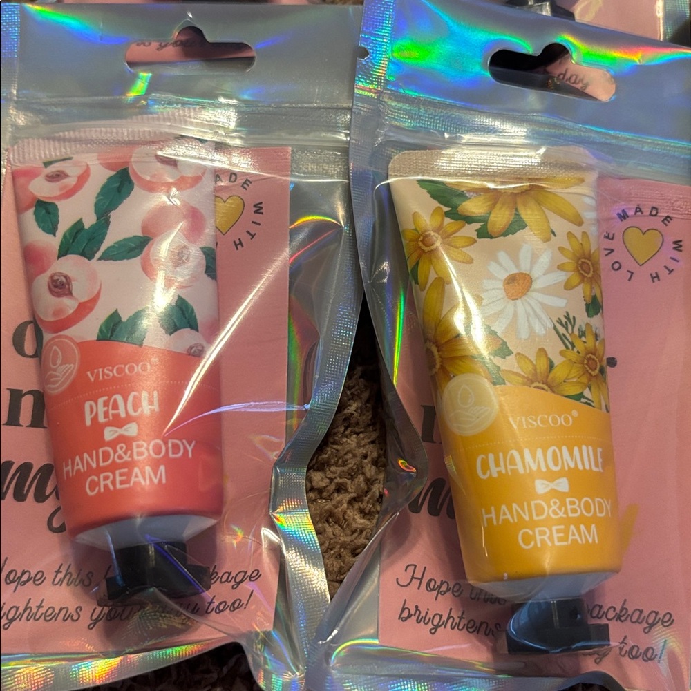 8 Mini Hand Lotion Gift Sets w/ Inspirational Card - Picture 3 of 6